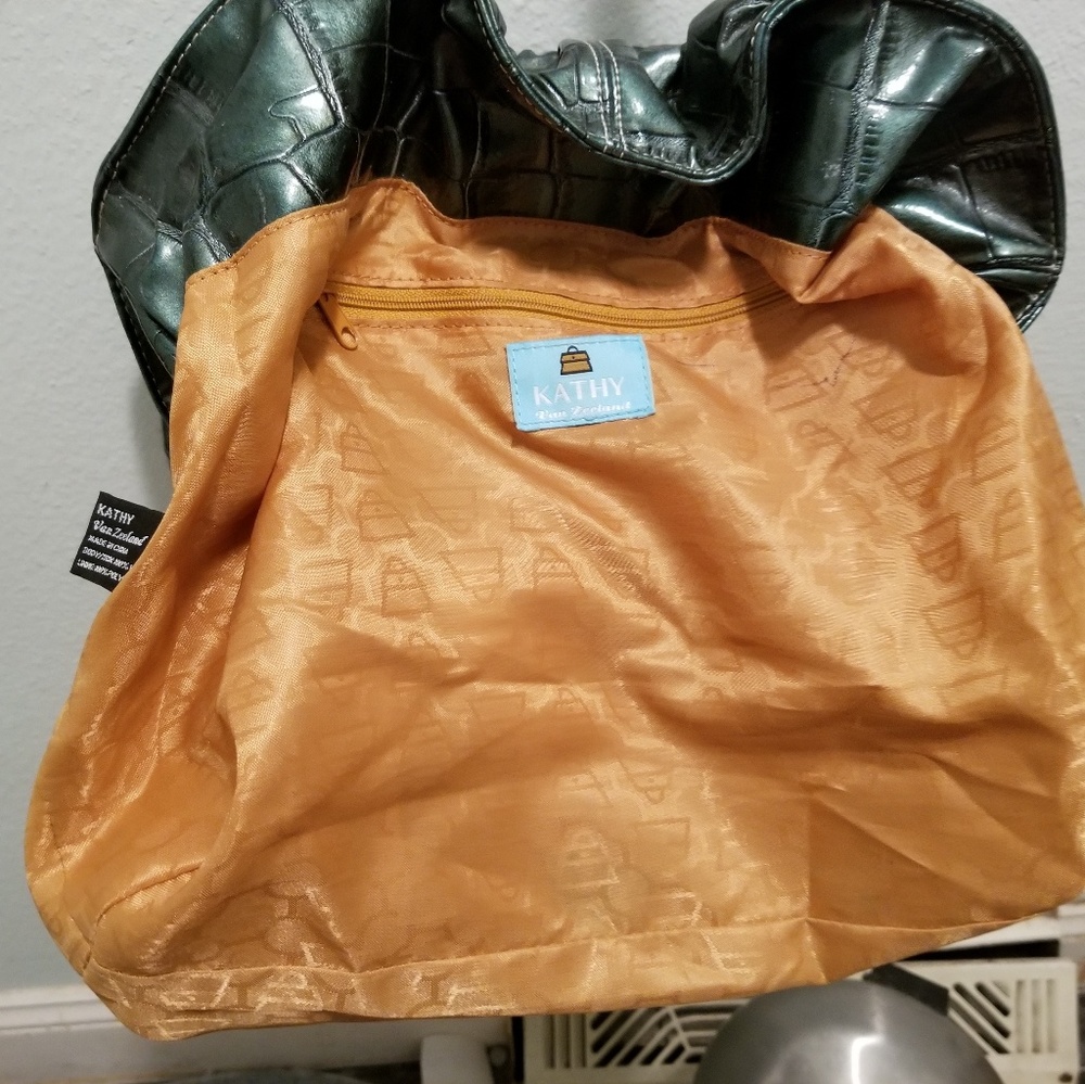Handbag - Picture 4 of 6